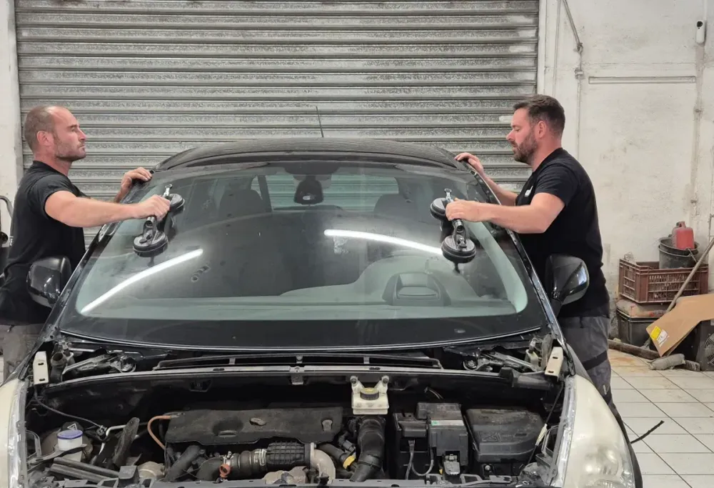 Changement pare-brise près de Plourin-lès-Morlaix